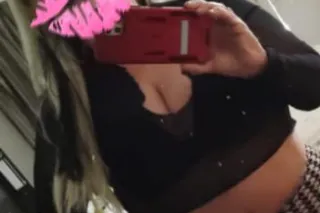 TOO BAD BITCH SPECIAL TONIGHT ... - Image 2