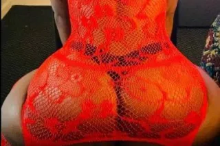 CAR DATES QV ARE 100$ bet you never had a wet and thick woman who would make you come back for seconds - Image 6