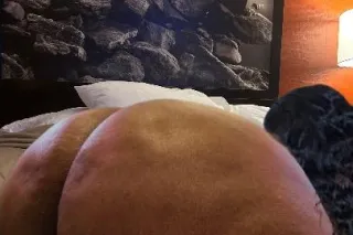 CUM KEEP A CURVY BBW WARM ON T... - Image 3