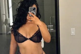 🇩🇪 🍫Big Booty Curvy 🤭 Incall 🥛... - Image 1