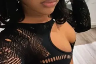 4'11" Fun Size Dream Girl 🌟💦 -... - Image 2