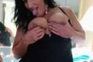 Now PLAYING, jacuzzi fun is av... - Image 1