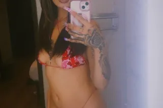 the freak of the week Incalls & Outcalls - Image 1