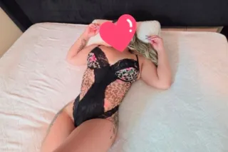 love I’m available I give a delicious massage and sex service if you want to come and relax a 😍😍❤️❤️ - Image 2