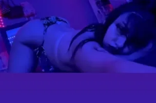 SLIM THICK PLUMP BOOTY SPICY LATINA🔥✨🥂 - Image 4