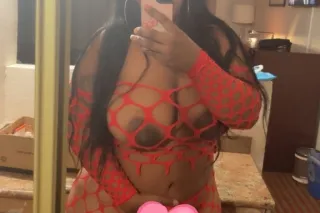 💦🍑nani la nalgona , want something light like me licking your nipplles - Image 5