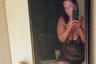 🔥🔥🔥💋 💦💦 Fine AF thicc white girl with tight ,wetttt pussy💦💦🔥💦😻😻😻💦💦💋🔥🔥🔥 - Image 8
