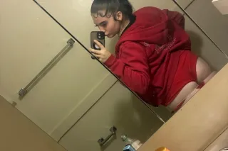 cum have fun with your fav snow bunny 💦 - Image 11