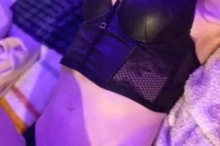 CUM PLAY WITH LEIGHBBY 🫦💋👅💦 GO... - Image 4