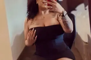 Grown & Sexci 🌹 - 33 - Image 1