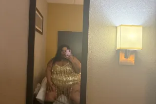Exotic green eyed squirting 💦💦💦 BBW goddess cum play whth the headmaster 👅 - Image 11