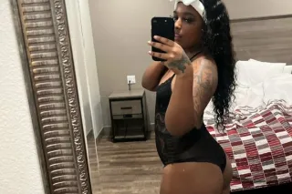 HEY LUBBOCK outcalls only Come try some FRESH and new 💦😘let me make your day better and wetter daddy 😍💦FULL SERVICE😏come joiN - Image 3