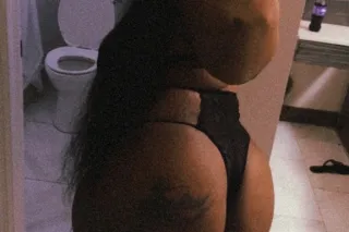 😘NEW HOTTIE IN THE CITY😘 QV SPECIAL ALL NIGHT💦 - Image 1