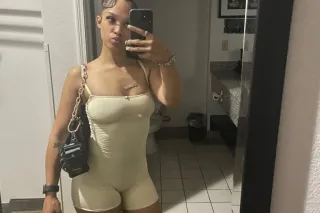 CALL ME BABY😩📲 - 21 - Image 3