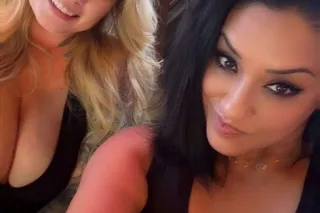2 Experienced ! Sexy Milfs !🤸🏼... - Image 3