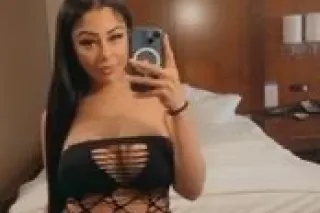 NEWW IN TOWN 🤩💅PARTY GIRL💃🥳 hh... - Image 3