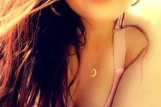 Really need help if anyone is willing, broke down and need 250 for a tow, will pay back with videos and free 90 min apt. Hot sexy personal videos gareentee to make you blow! Ask about my mixed conent folder with 35 videos available for 100. - Image 9