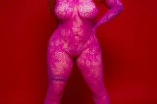 Your Irish Bombshell - Image 9