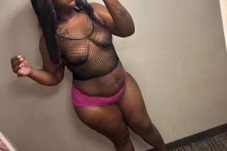 ✨HHR SPECIAL✨NEW IN TOWN !!😈Thick Chocolate ✨INCALLS ONLY✨ - Image 2