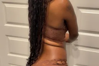 young horny slut💦slim and sexy - Image 5