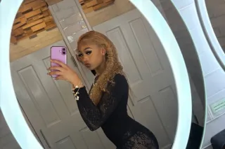 🎁Exotic Blonde Bombshell🎁The H... - Image 2