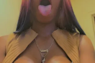 Let Us Give You What You Deserve King 2 GIRLS CARAMEL GODDESS & CHOCOLATE SWIRL!!!! - Image 7