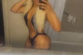 Curvy Body and Pretty Face 💦💦🍑... - Image 3