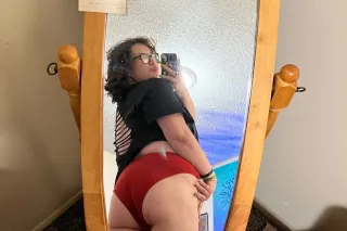 sweet and ready to meet😘 - Image 2