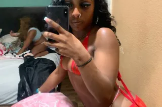 Looking for your fantasies to come true , I'm here 😍🌈 - Image 3
