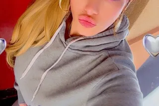 My BlowJobs 💦 come w/ an "EyeR... - Image 3