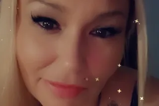 Beautiful Native crazy sexy co... - Image 2