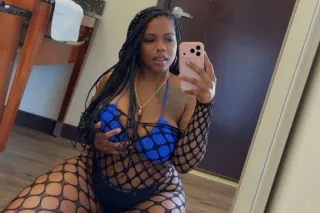 💙 THE VIEW YOU’VE BEEN LOOKING FOR 💙 - Image 4