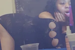 COME SEE ME 😘 incalls & outcal... - Image 2