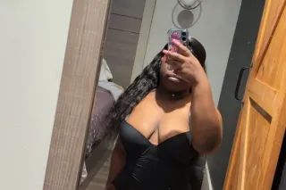 💚MeatGobblerrKee💚INCALLS ONLY🏩... - Image 2