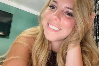 Hot And Local And Real ✨Blonde Bombshell - Image 9