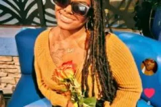 black beauty🥰 - Image 1