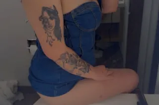 Thirstyyyy🧃Thursdayyyy😏 - Image 2
