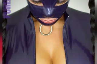 busty. - Image 1