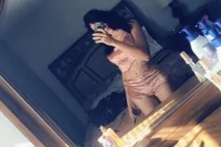 sexy latina - Image 4