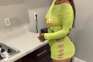 fun size pretty face 😇💋💋🍑facetime shows /24"7 - Image 3