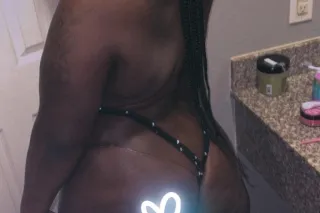 Fat Ass 🍑 Big Titties 😍 Certified Freak💋 - Image 3