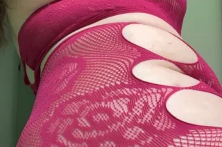 now available for outcalls 💦 d... - Image 2