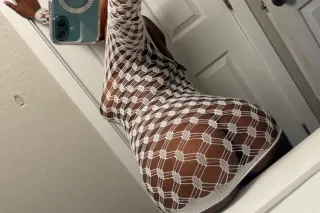 Cum spend sum quality time💋Sexy petite brownskin - Image 3
