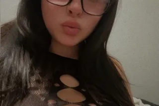 Available Right Now 🔥 Fun Vibes •Incall/Outcall . Car Fun 🚗 - Image 5