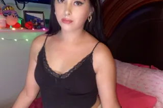TWO SEXY WOMEN WAITING FOR YOU - Image 8
