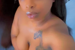 SEXY AVAILABLE🍭ONE NIGHT ONLY🍭... - Image 2