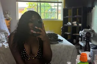 📍HOSTING IN PROVIDENCE 📍LAST DAY 🩵INCALLS🩵OUCALLS🩵📍CUM SEE WHAT CHYNAA COULD DO😈😏💦 - Image 3