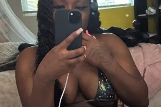 📍HOSTING IN PROVIDENCE 📍LAST DAY 🩵INCALLS🩵OUCALLS🩵📍CUM SEE WHAT CHYNAA COULD DO😈😏💦 - Image 1