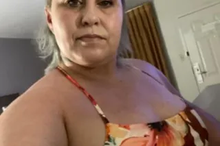 You deserve to be treated like a KING 👑, Let Me be You're COCK SUCKING QUEEN - Image 7