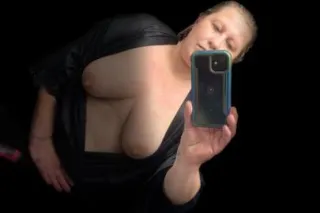 You deserve to be treated like a KING 👑, Let Me be You're COCK SUCKING QUEEN - Image 8